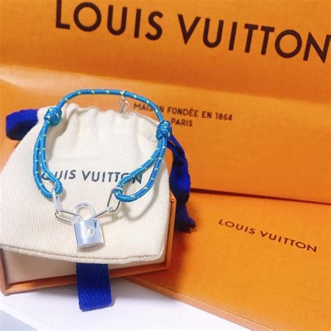 virgil abloh louis vuitton belt|louis vuitton lockit bracelet.